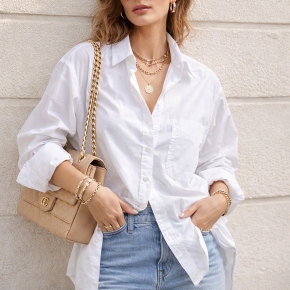 Cache Tops - White Overzise Button-Down Shirt  Edgy Look , Office Wear,Layered Stayle